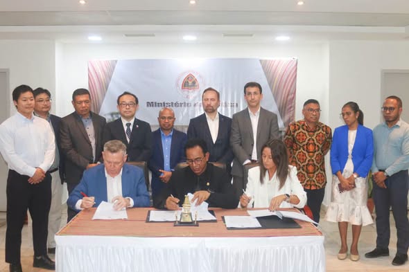 𝗠𝗜𝗡𝗜𝗦𝗧𝗥𝗨 𝗝𝗨𝗦𝗧𝗜𝗦𝗔 𝗔𝗦𝗜𝗡𝗔 𝗔𝗞𝗢𝗥𝗗𝗨 𝗞𝗢𝗡𝗔-𝗕Á 𝗗𝗜𝗥𝗘𝗜𝗧𝗨 𝗦𝗨𝗣𝗘𝗥𝗙Í𝗦𝗜𝗘 𝗛𝗢 𝗠𝗔𝗡𝗔𝗧𝗨𝗧𝗢 𝗥𝗘𝗡𝗘𝗪𝗔𝗕𝗟𝗘𝗦 𝗣𝗢𝗪𝗘𝗥 𝗡𝗢 𝗚𝗟𝗔𝗦 𝗧𝗥𝗨𝗦𝗧 𝗛𝗢𝗗𝗜 𝗔𝗣𝗢𝗜𝗔 𝗜𝗠𝗣𝗟𝗘𝗠𝗘𝗡𝗧𝗔 𝗣𝗥𝗢𝗝𝗘𝗧𝗨 𝗘𝗡𝗘𝗥𝗝𝗜𝗔 𝗦𝗢𝗟𝗔́𝗥 𝗣𝗔𝗜𝗡𝗘𝗟